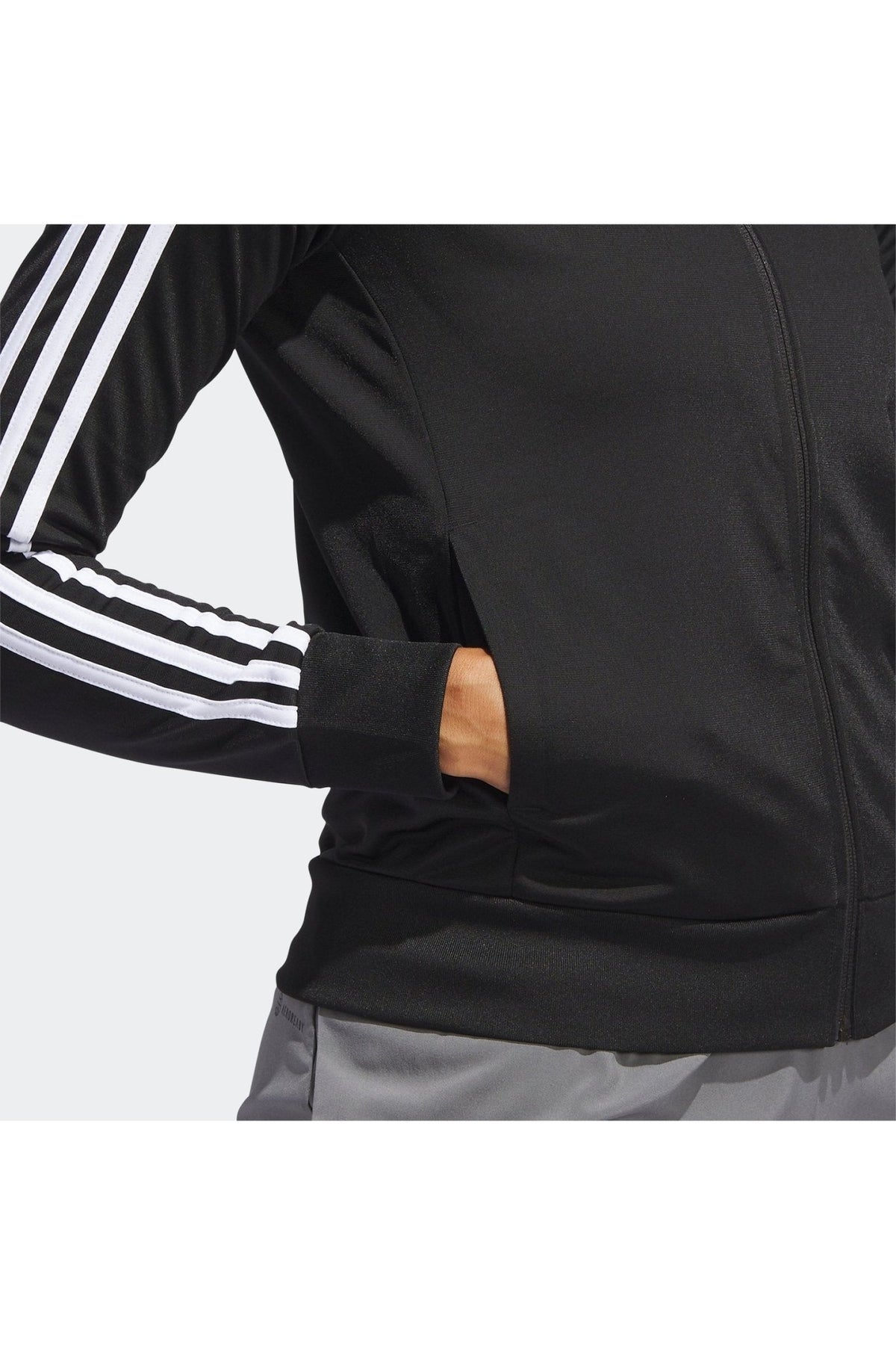 ADIDAS - ג'קט אימון לנשים בצבע שחור - MASHBIR//365