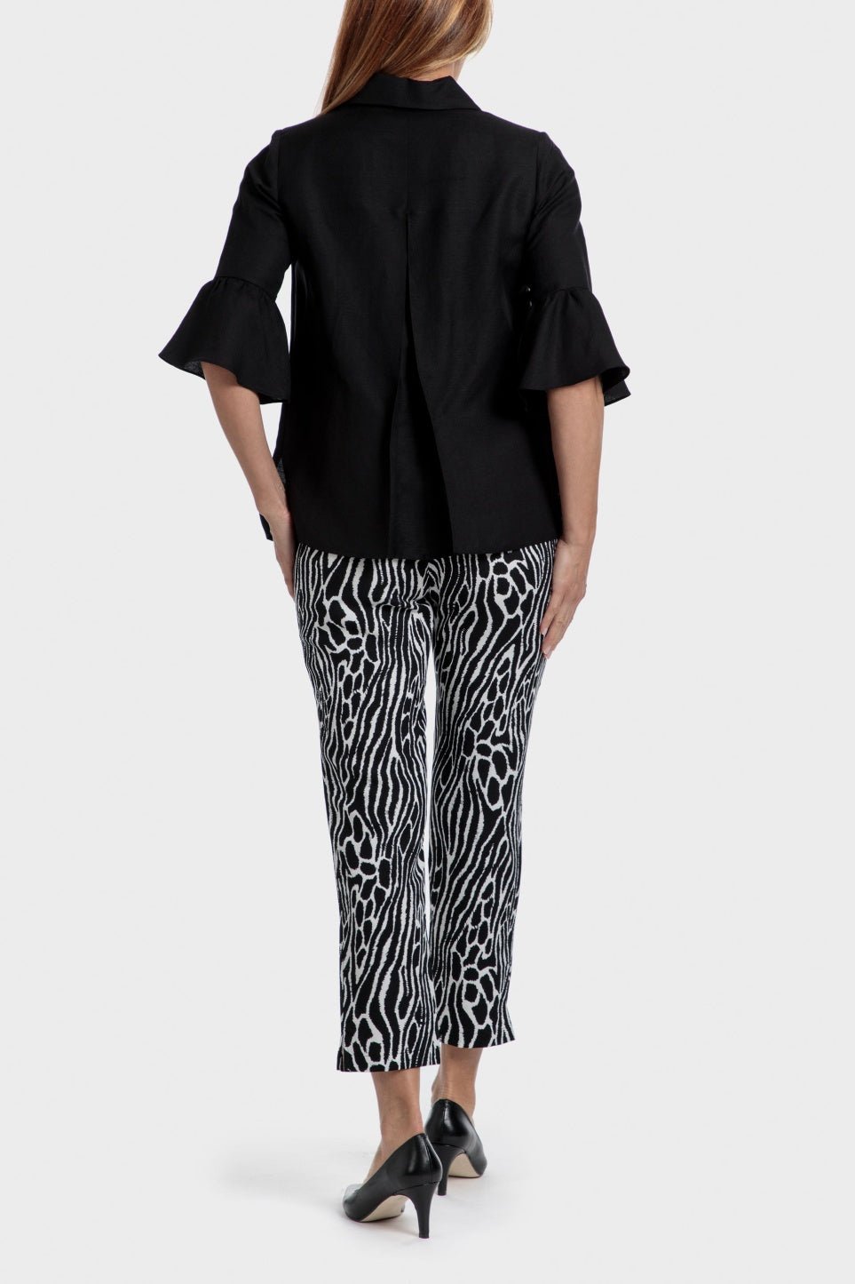 PUNT ROMA - ג'קט אלגנט עם שרוולי 3/4 בצבע שחור - MASHBIR//365