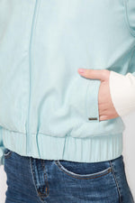 KENNETH COLE - ג'קט בומבר בצבע תכלת - MASHBIR//365