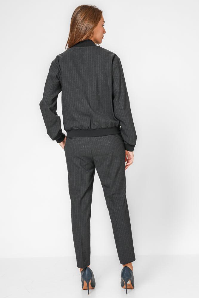 KENNETH COLE - ג'קט בומבר פס סיכה בצבע אפור - MASHBIR//365