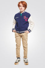 OKAIDI - ג'קט ילדים בסגנון קולג' כחול עם שרוולים לבנים - MASHBIR//365
