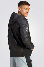 ADIDAS - ג'קט לגברים OWN THE RIUN בצבע שחור - MASHBIR//365