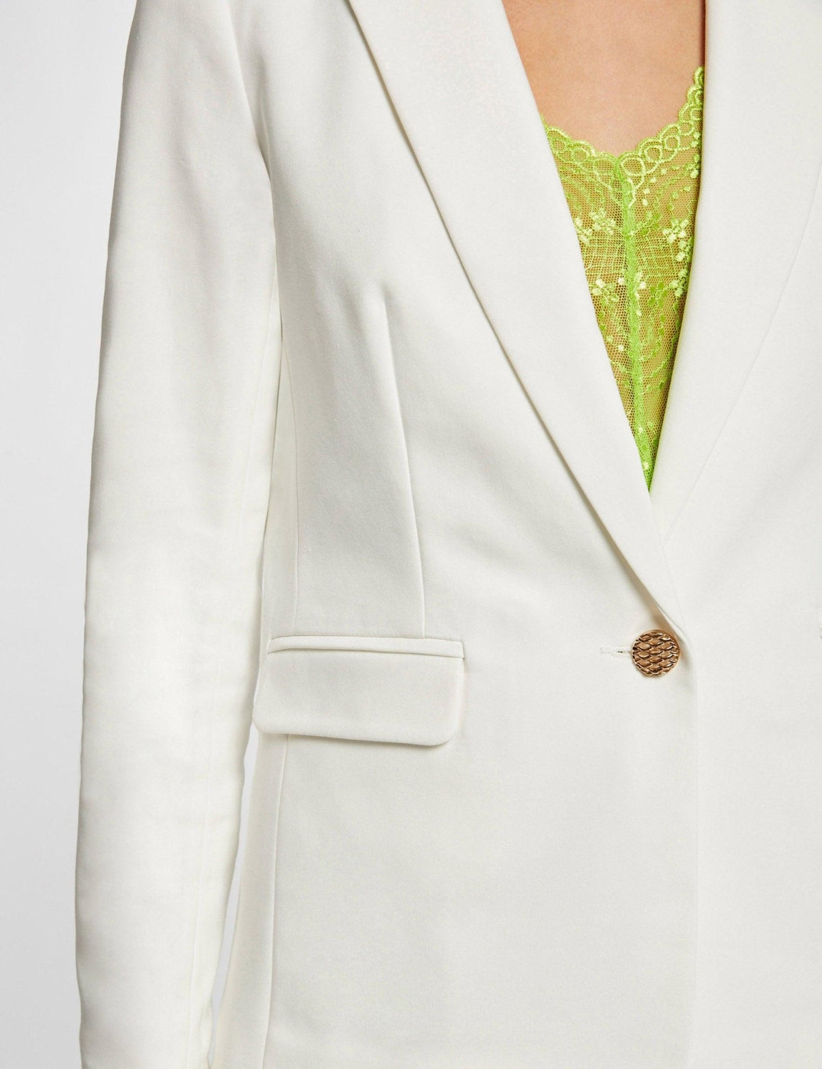 MORGAN - ג'קט מחוייט בצבע לבן - MASHBIR//365