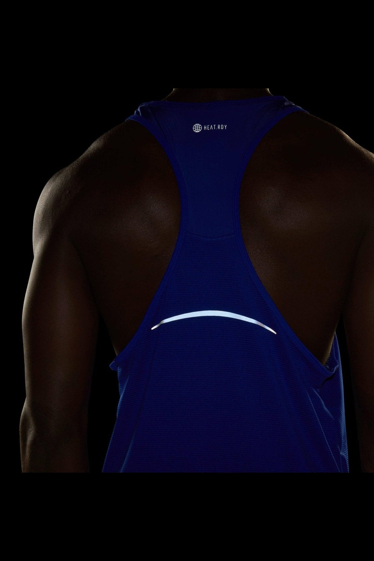 ADIDAS - גופייה לגבר HEAT.RDY HIIT בצבע כחול - MASHBIR//365