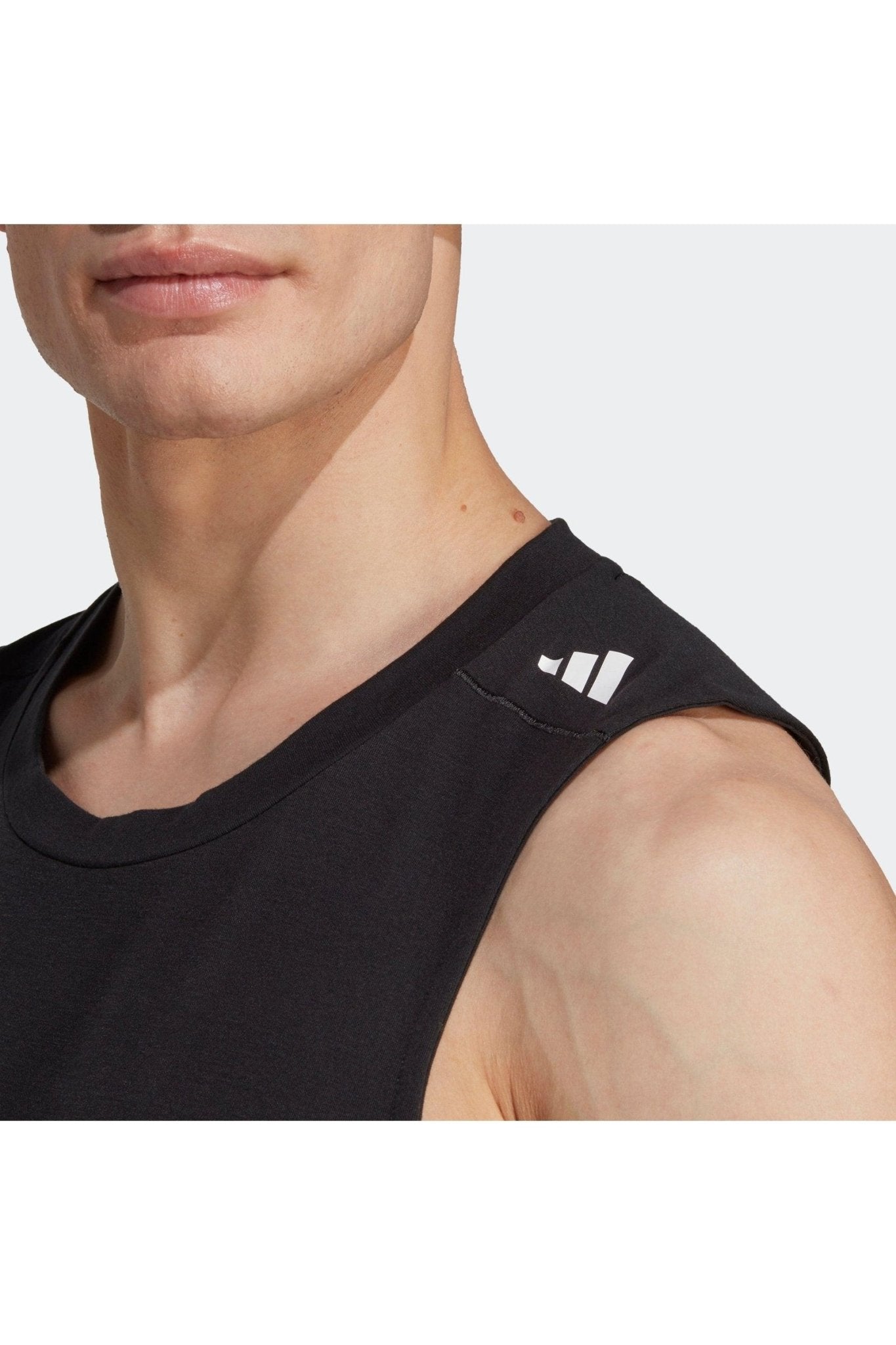 ADIDAS - גופייה לגבר TANK TOP בצבע שחור - MASHBIR//365