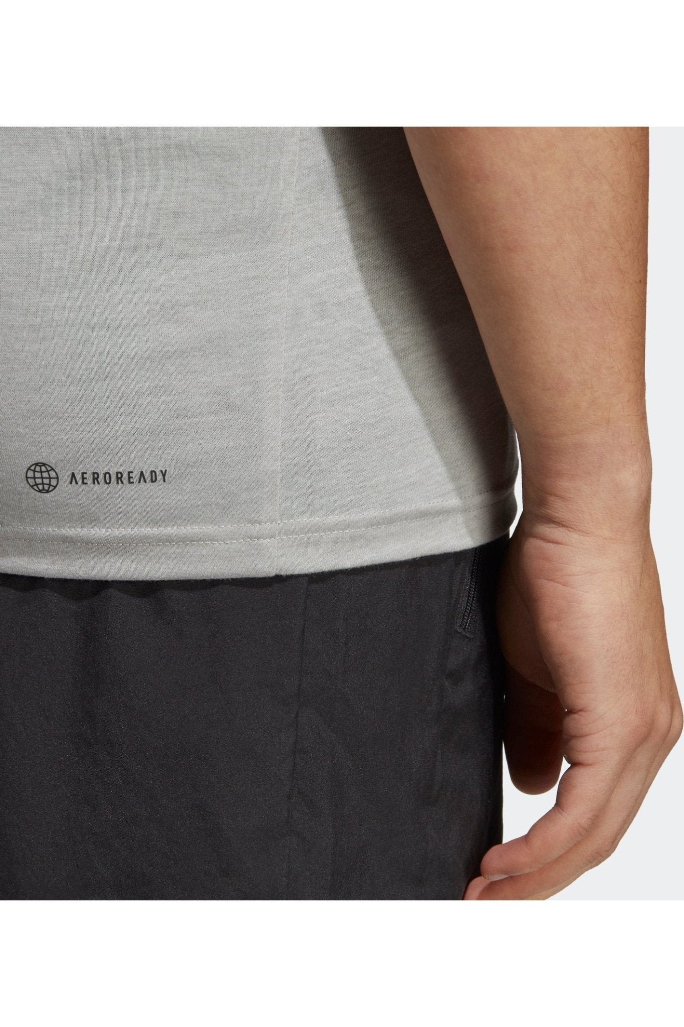 ADIDAS - גופיית אימון לגברים Essentials Feelready בצבע אפור - MASHBIR//365