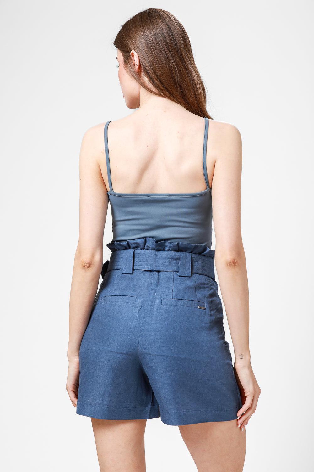 KENNETH COLE - גופיית ספגטי חלקה בצבע כחול - MASHBIR//365