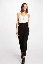 MORGAN - גופיית תחרה בצבע לבן - MASHBIR//365