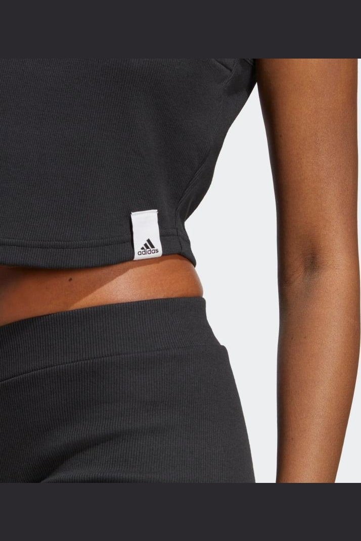 ADIDAS - גופית קרופ לנשים W LNG RIB TANK בצבע שחור - MASHBIR//365