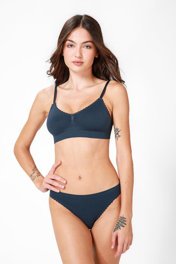 DELTA - גוזיית ריב משולשים בצבע נייבי - MASHBIR//365