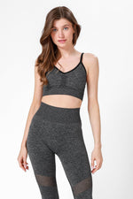 KENNETH COLE - גוזיית ספורט משולשים אפור כהה - MASHBIR//365