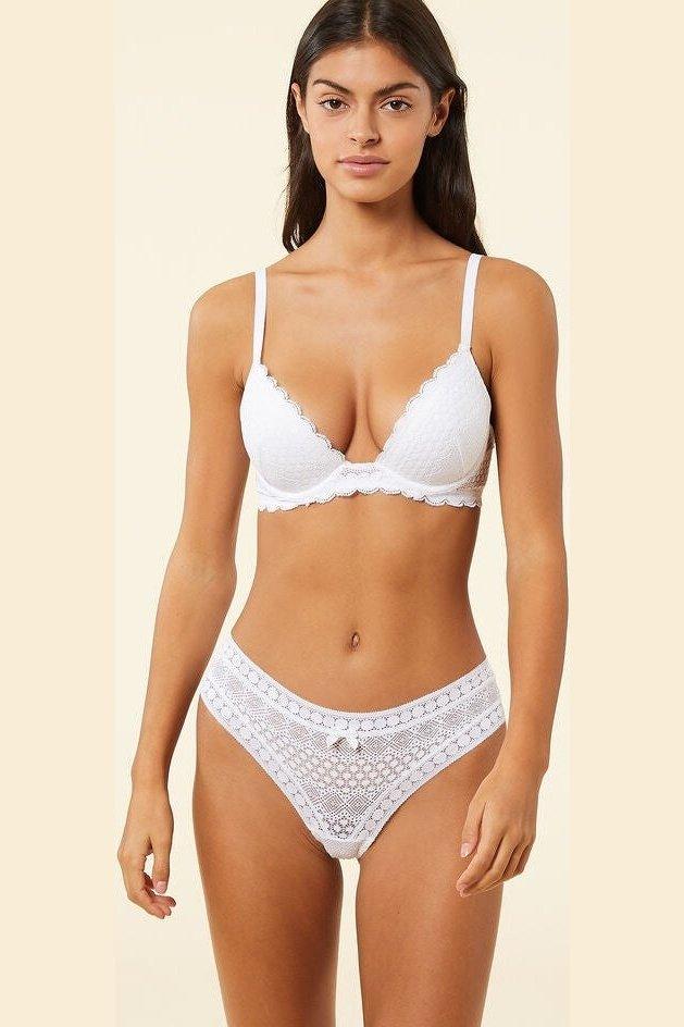 ETAM - היפסטר תחרה CHERIE CHERIE בצבע לבן - MASHBIR//365