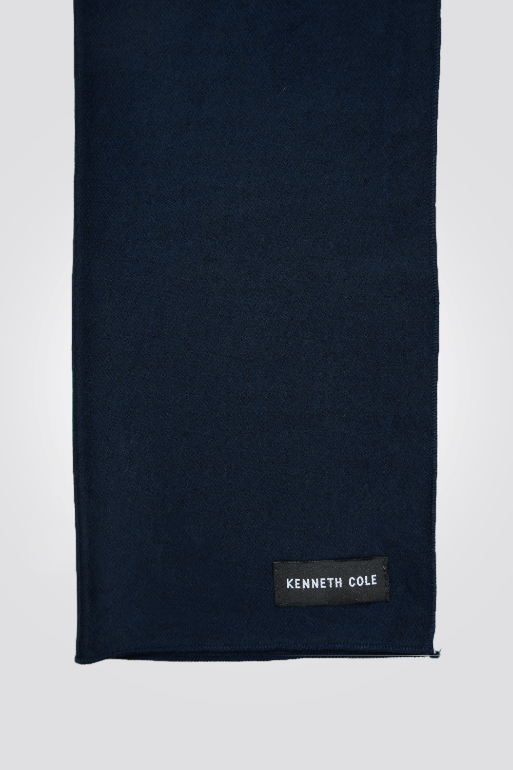 KENNETH COLE - צעיף בצבע נייבי - MASHBIR//365