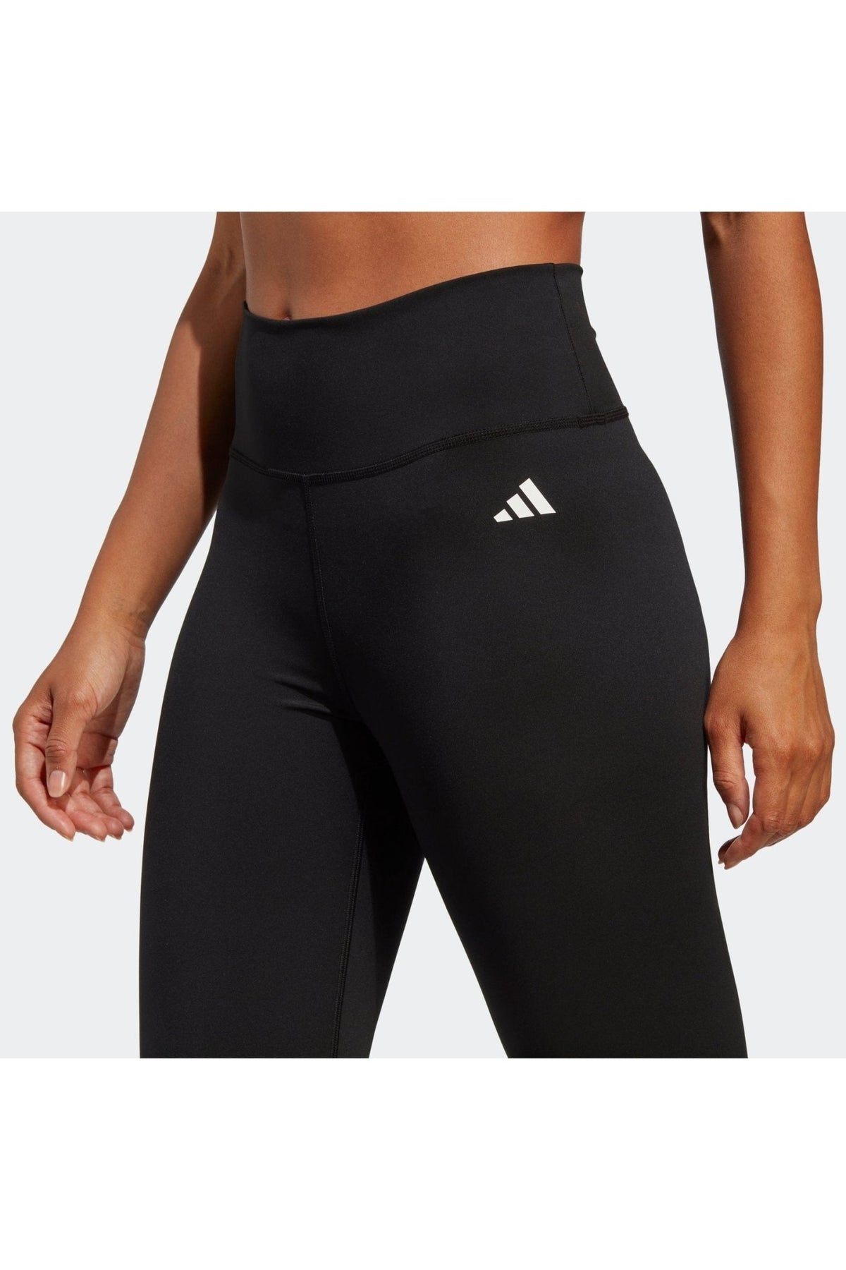 ADIDAS - טייץ ESSENTIALS HIGH WAISTED 7/8 בצבע שחור - MASHBIR//365