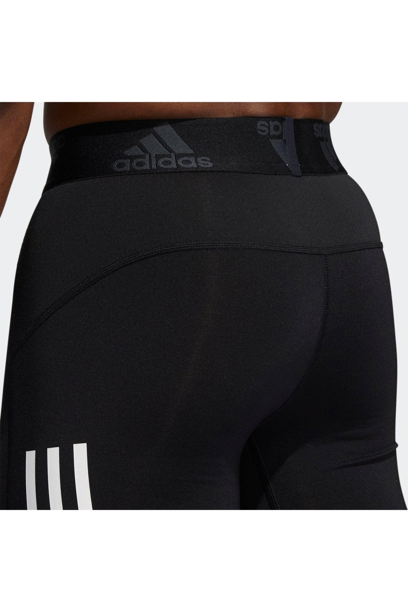 ADIDAS - טייץ קצר TECHFIT 3-STRIPES - MASHBIR//365