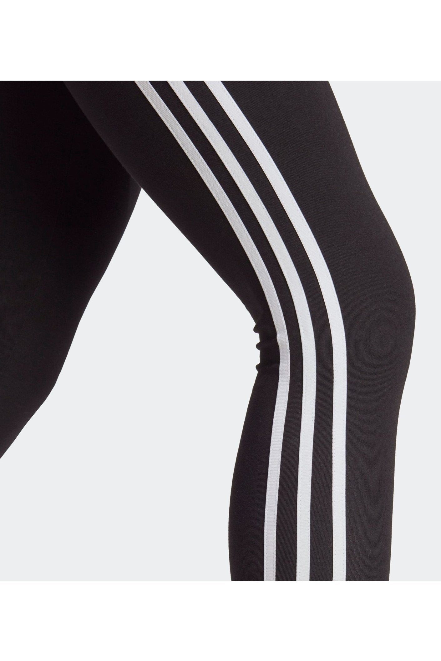 ADIDAS - טייץ לנשים W FI 3S בצבע שחור - MASHBIR//365