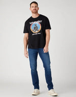 WRANGLER - טישירט AMERICANA TEE בצבע שחור - MASHBIR//365