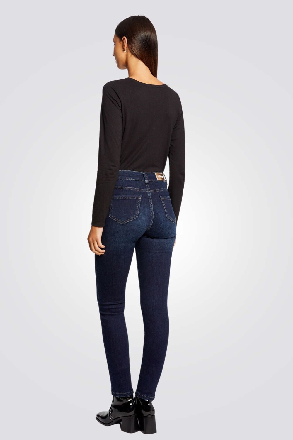 MORGAN - טישירט ארוכה בצבע שחור - MASHBIR//365