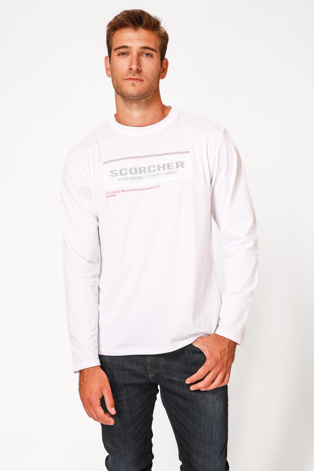 SCORCHER - טישירט ארוכה לגבר בצבע לבן - MASHBIR//365