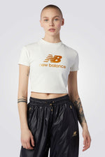 NEW BALANCE - טישירט Athletics Higher Learning בצבע לבן - MASHBIR//365