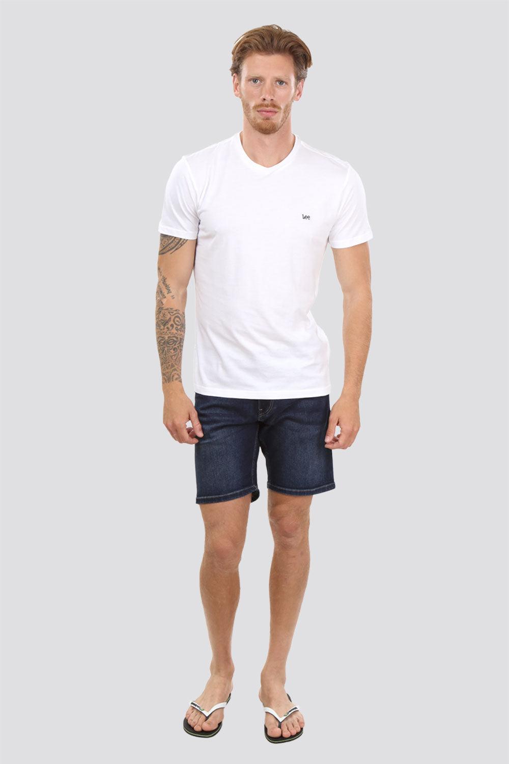 LEE - טישירט בצבע לבן לוגו רקום - MASHBIR//365