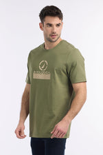 NAUTICA - טישירט בהדפס לוגו בצבע ירוק זית - MASHBIR//365