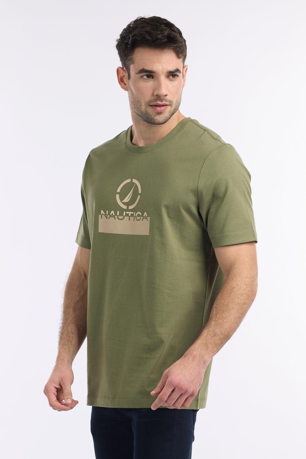 NAUTICA - טישירט בהדפס לוגו בצבע ירוק זית - MASHBIR//365