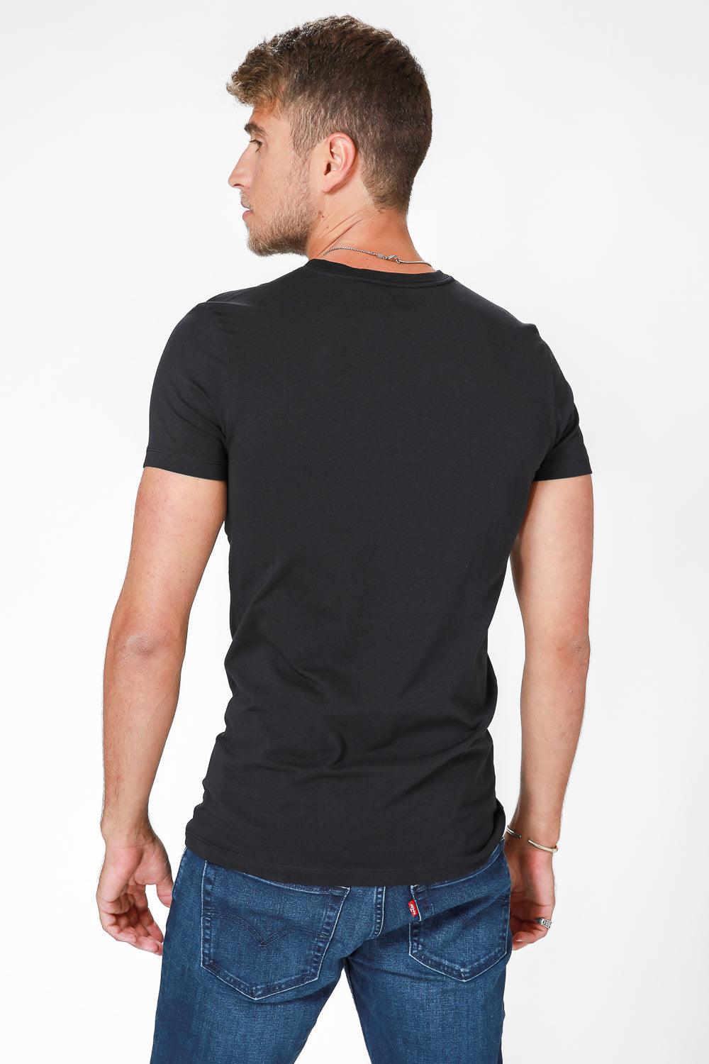 DELTA - טישירט בייסיק סלים צווארון עגול בצבע שחור - MASHBIR//365