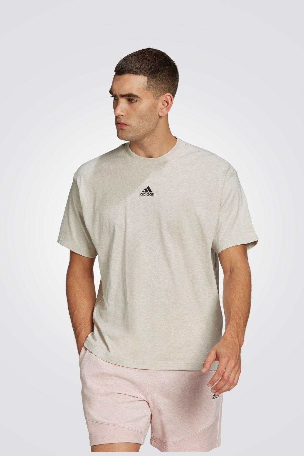 ADIDAS - טישירט BOTANICALLY DYED בצבע בז' - MASHBIR//365