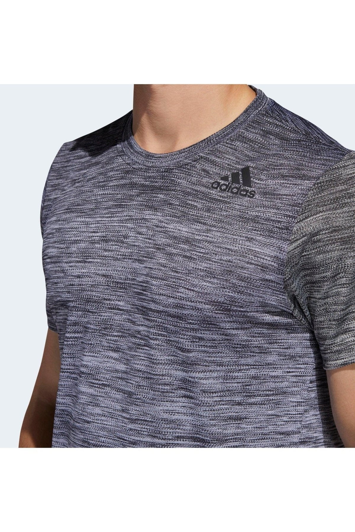 ADIDAS - טישירט GRADIENT בצבע שחור - MASHBIR//365