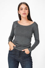  טישירט ג'רסי מפתח רחב בצבע אפור | קנת קול 
