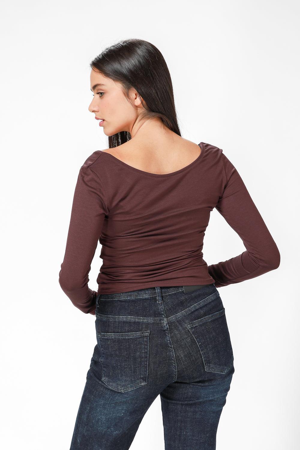  טישירט ג'רסי מפתח רחב בצבע בורדו | קנת קול 
