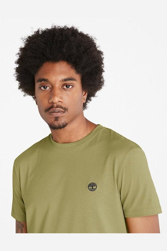 TIMBERLAND - טישירט ג'רסי בצבע ירוק זית עם לוגו - MASHBIR//365