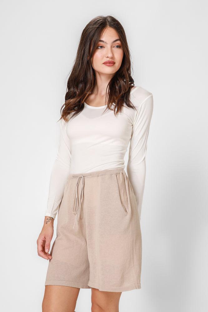  טישירט ג'רסי מפתח רחב בצבע לבן | קנת קול 
