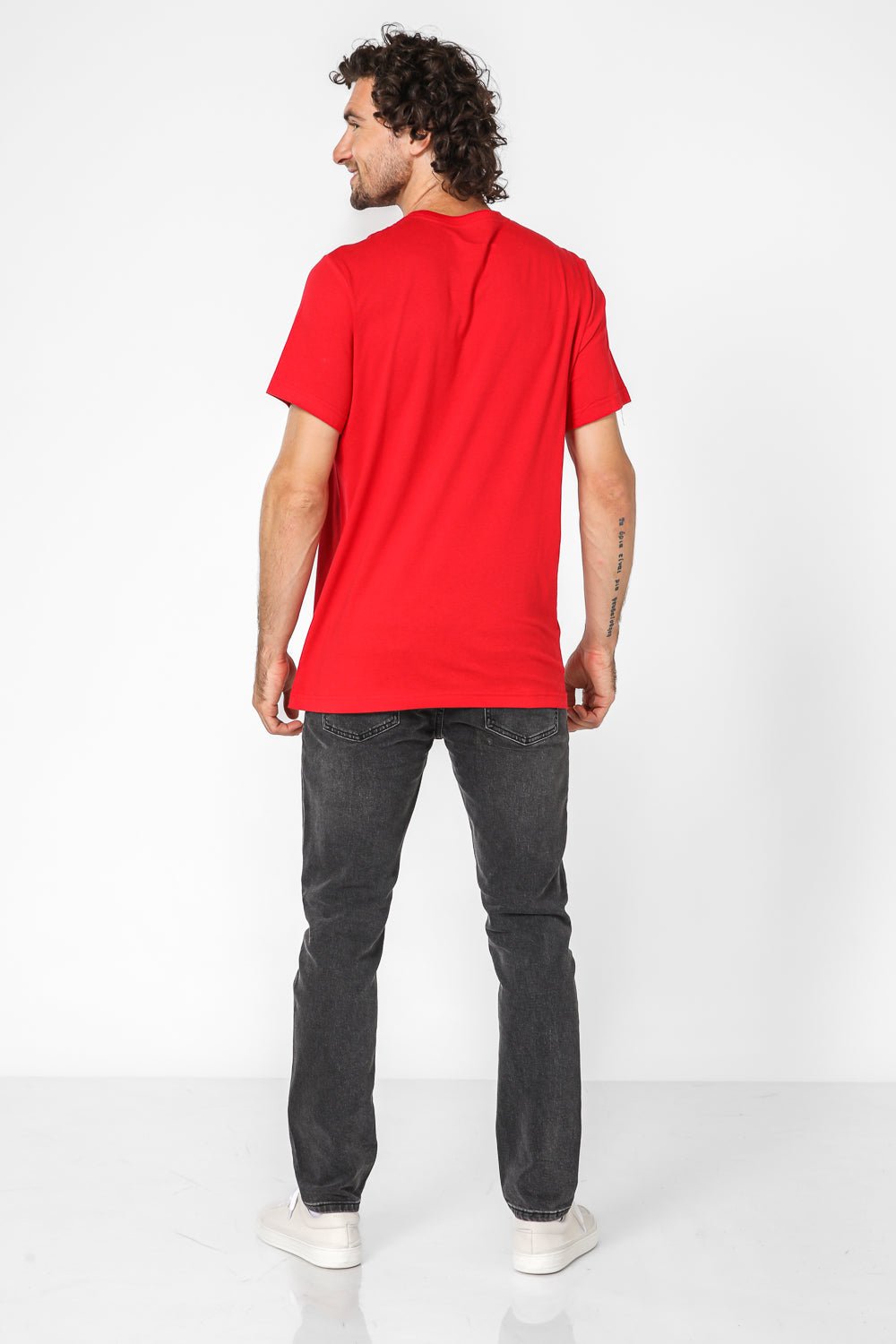 Tommy Hilfiger - טישירט הדפס גרפי בצבע אדום - MASHBIR//365