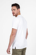 SCORCHER - טישירט HENLEY בצבע לבן - MASHBIR//365