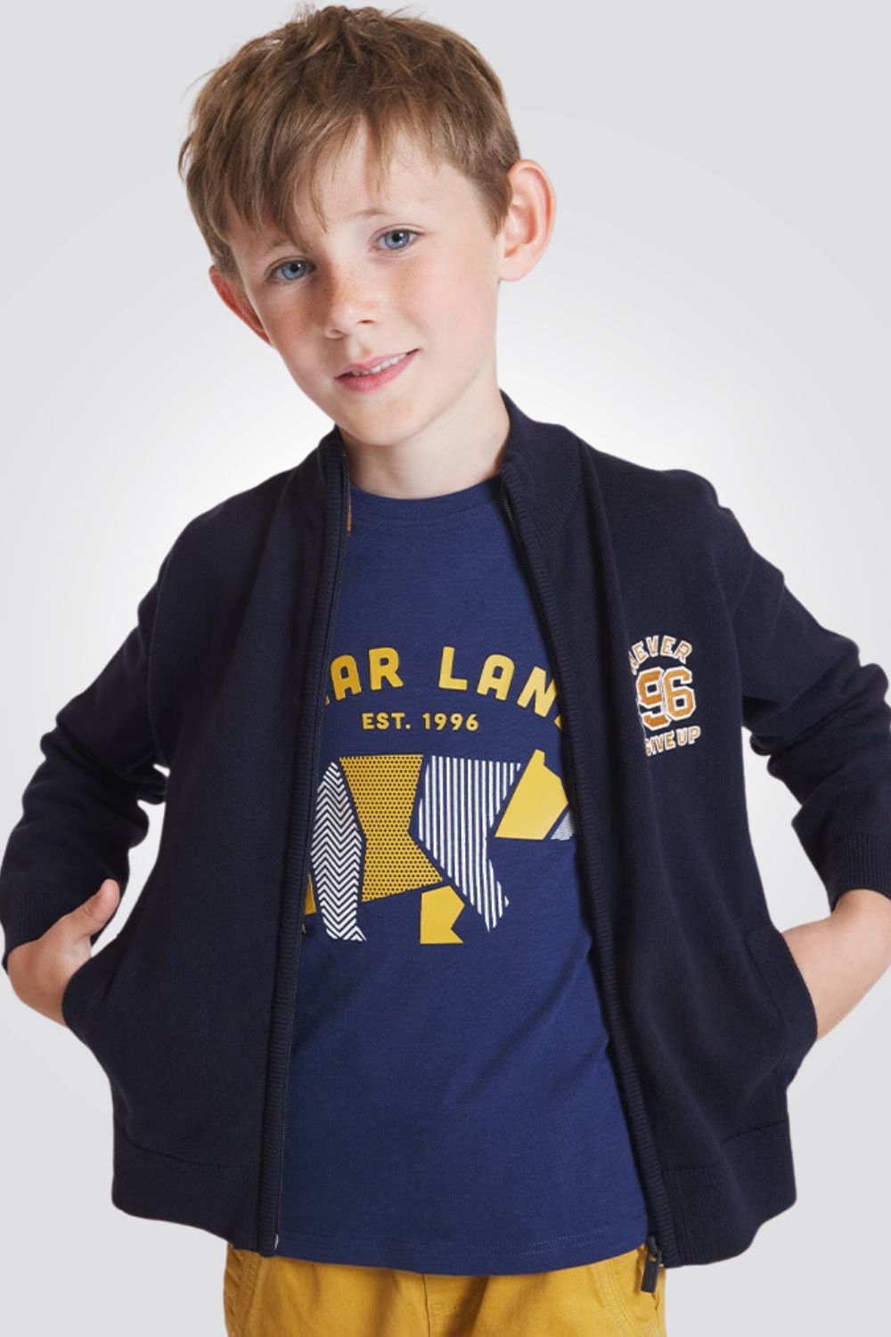 OKAIDI - טישירט ילדים שרוול ארוך כחול עם הדפס דב צהוב - MASHBIR//365