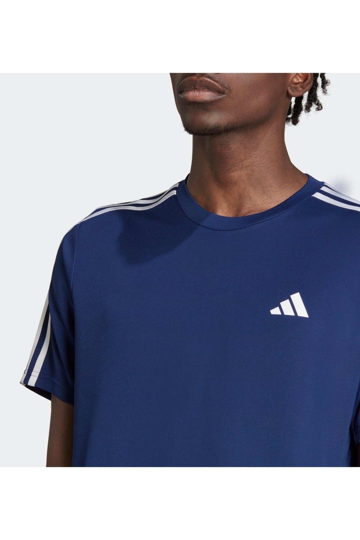 ADIDAS - טישירט קצרה BASE בצבע כחול - MASHBIR//365