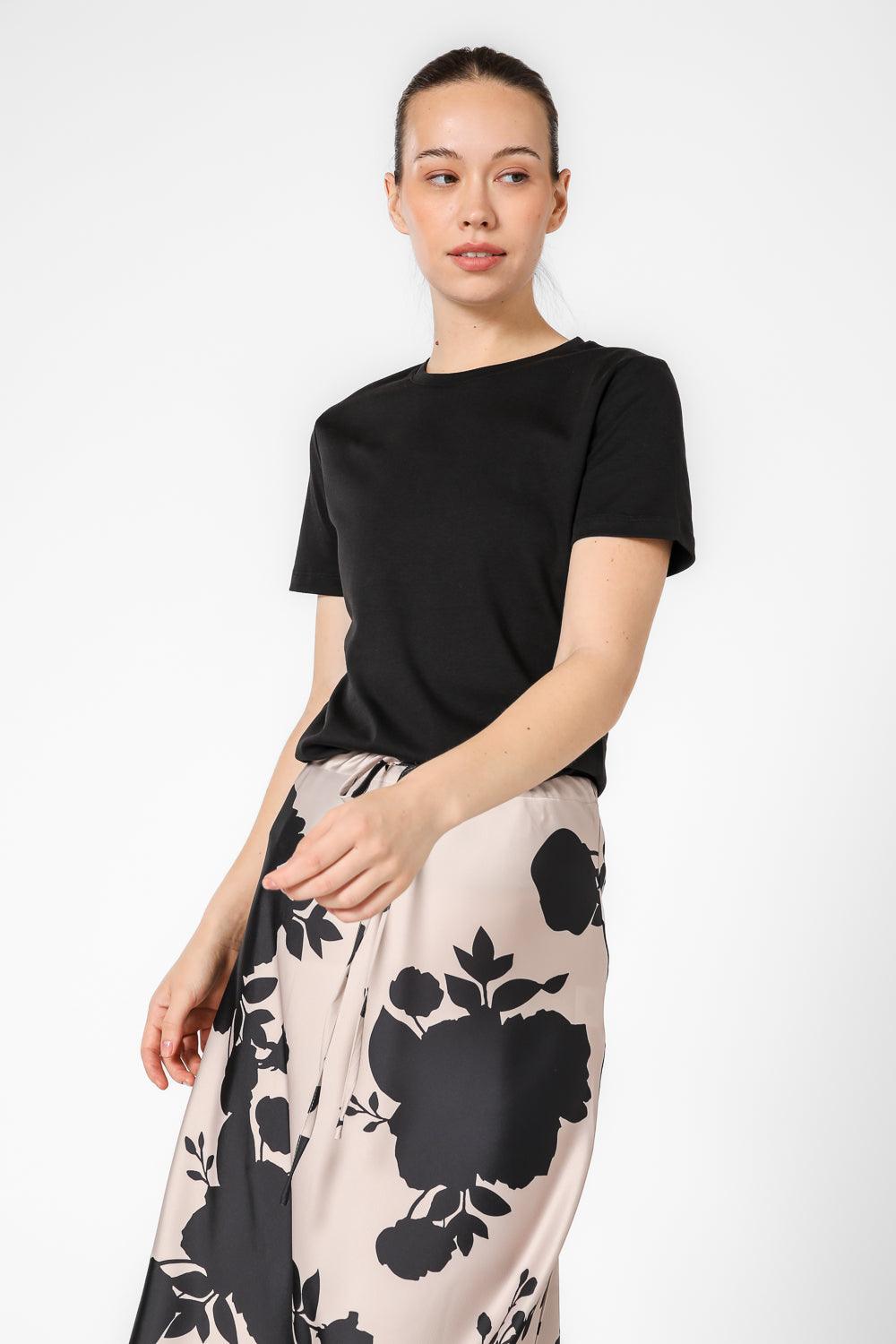 KENNETH COLE - טישירט קצרה בצבע שחור - MASHBIR//365