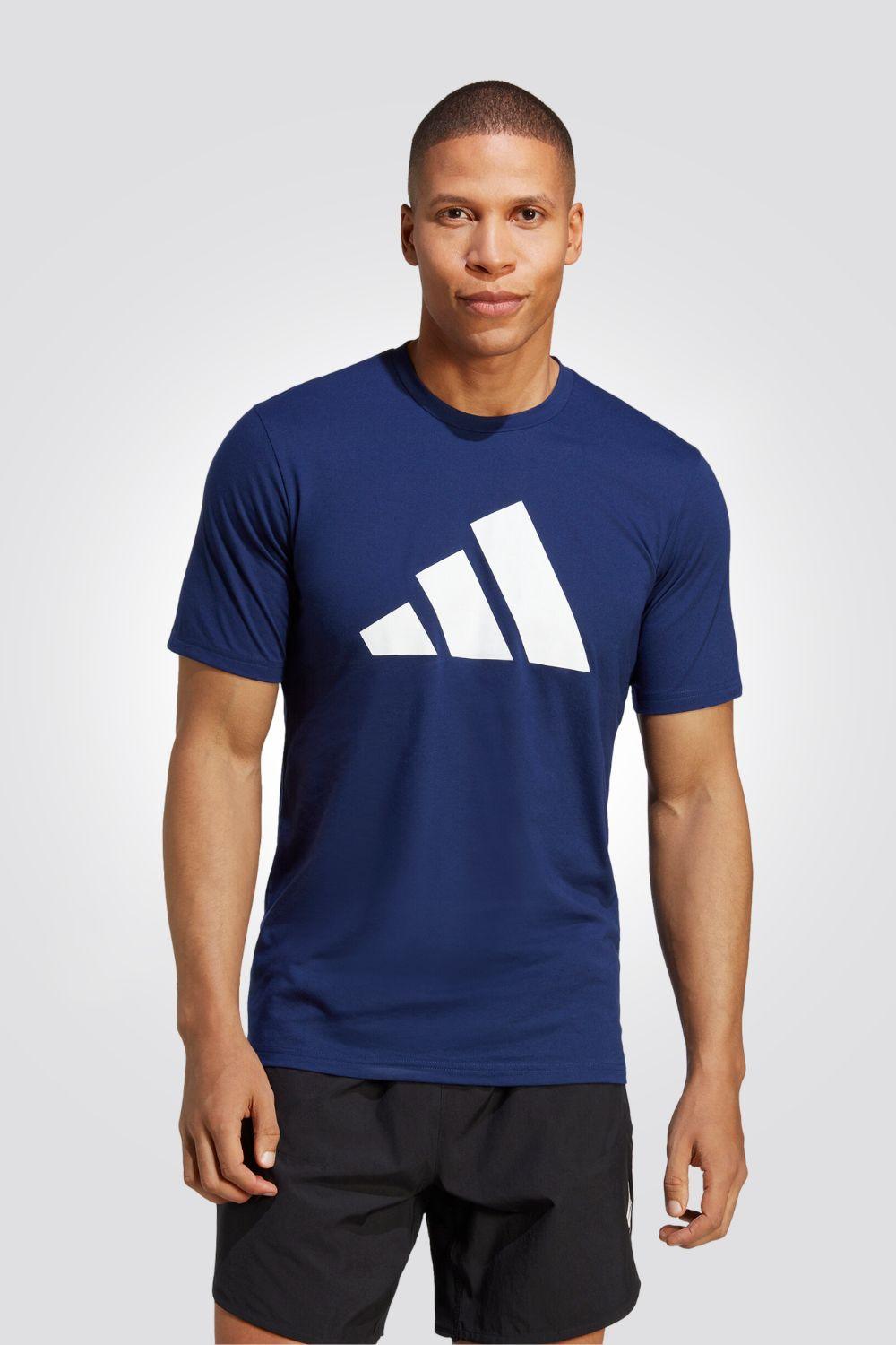 ADIDAS - טישירט קצרה בצבע כחול - MASHBIR//365