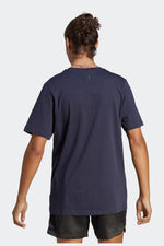 ADIDAS - טישירט קצרה ESSENTIALS בצבע נייבי - MASHBIR//365