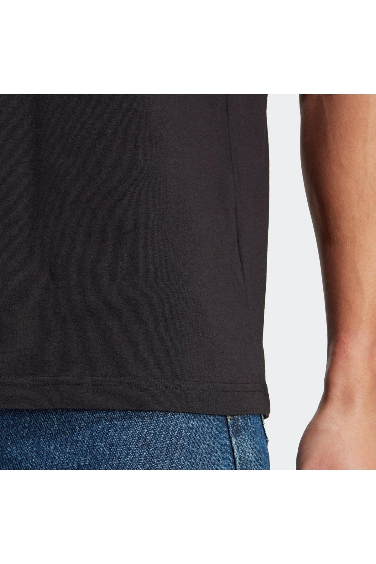 ADIDAS - טישירט קצרה מנצ'סטר יונייטד MANCHESTER UNITED בצבע שחור - MASHBIR//365