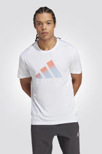 ADIDAS - טישירט קצרה RUN ICONS בצבע לבן - MASHBIR//365