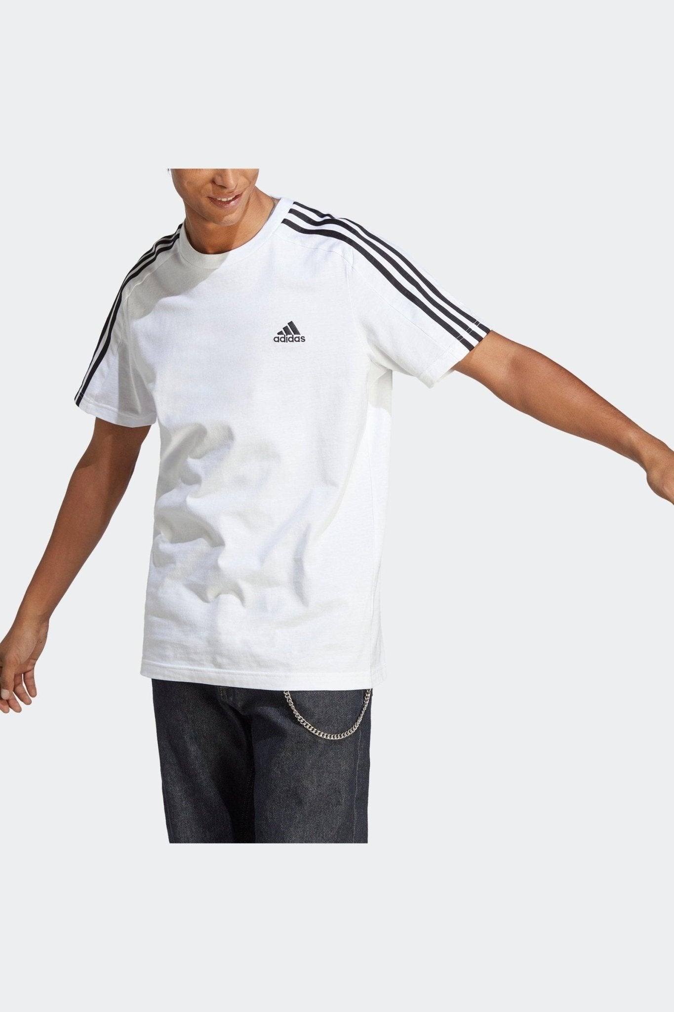 ADIDAS - טישירט קצרה SJ בצבע לבן - MASHBIR//365