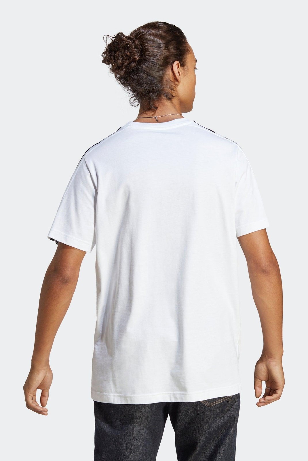 ADIDAS - טישירט קצרה SJ בצבע לבן - MASHBIR//365