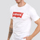 LEVI'S - טישירט לבנה הדפס לוגו אדום - MASHBIR//365 - 3