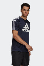 ADIDAS - טישירט לגבר AEROREADY SERENO בצבע נייבי - MASHBIR//365