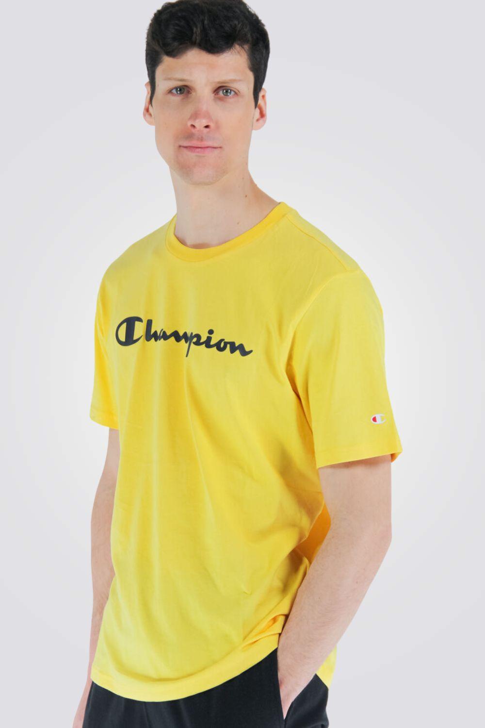 CHAMPION - טישירט לגבר בצבע צהוב - MASHBIR//365