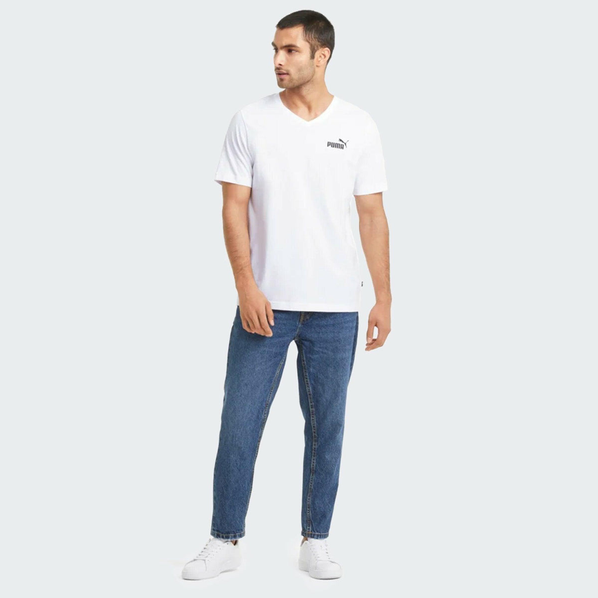 PUMA - טישירט לגבר ESS V Neck Tee בצבע לבן - MASHBIR//365