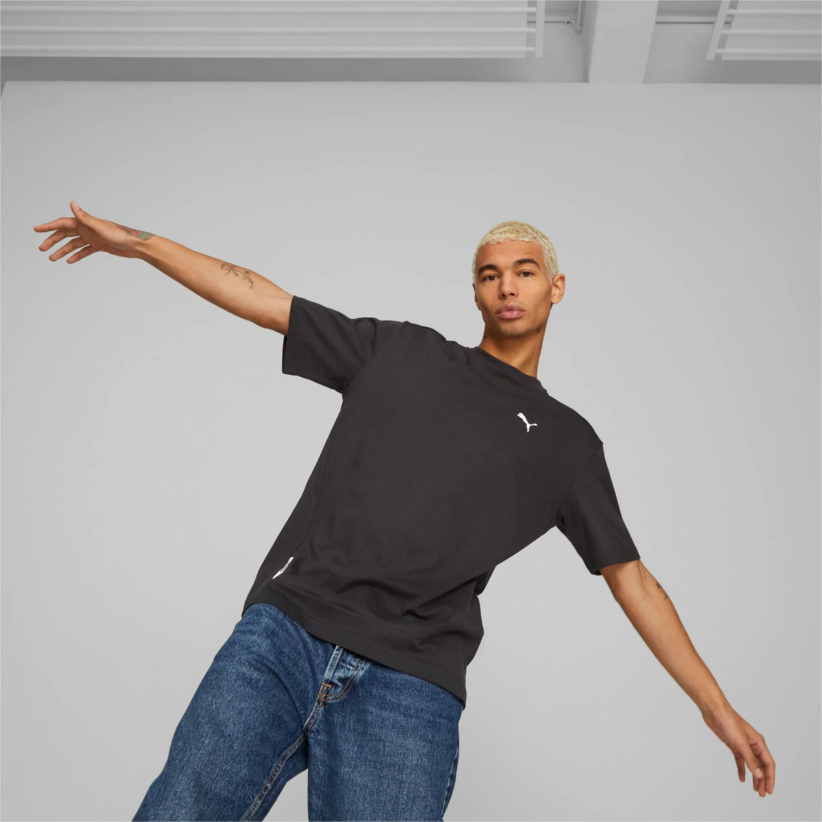 PUMA - טישירט לגבר RAD CAL בצבע שחור - MASHBIR//365